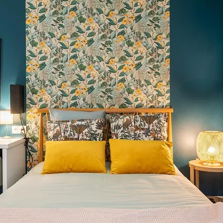 Apartment Le Cocon On Dine Lyon